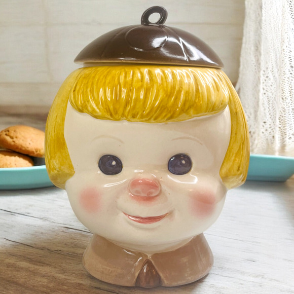 Vintage Metlox Poppytrail Cookie Jar Brownie Girl Scout Sticker HTF Rare 9